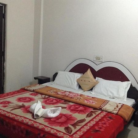 Hotel Safari Agra  Dış mekan fotoğraf