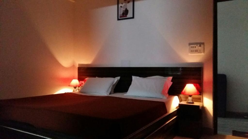 Hotel Safari Agra  Dış mekan fotoğraf