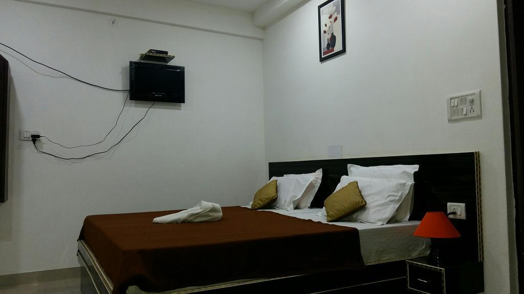 Hotel Safari Agra  Dış mekan fotoğraf