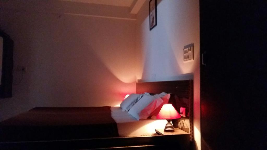 Hotel Safari Agra  Dış mekan fotoğraf