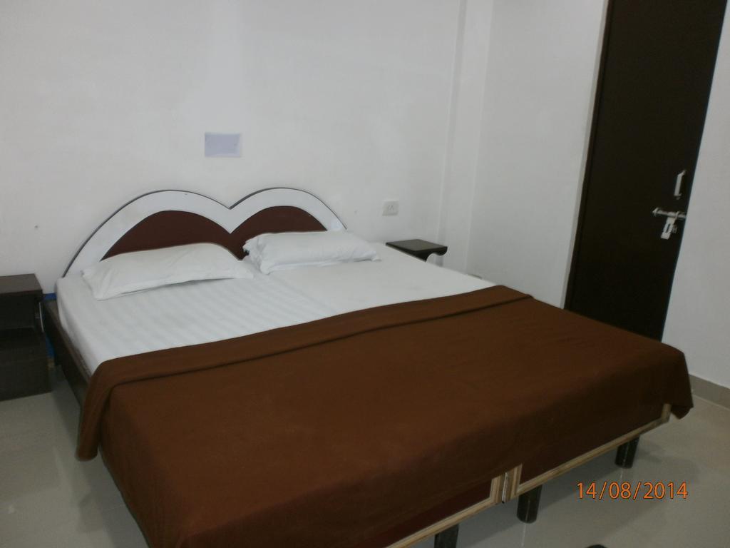 Hotel Safari Agra  Dış mekan fotoğraf