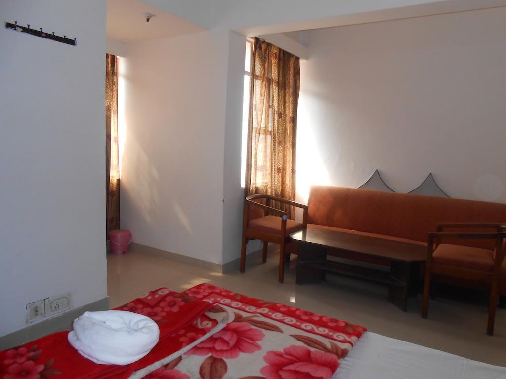 Hotel Safari Agra  Dış mekan fotoğraf