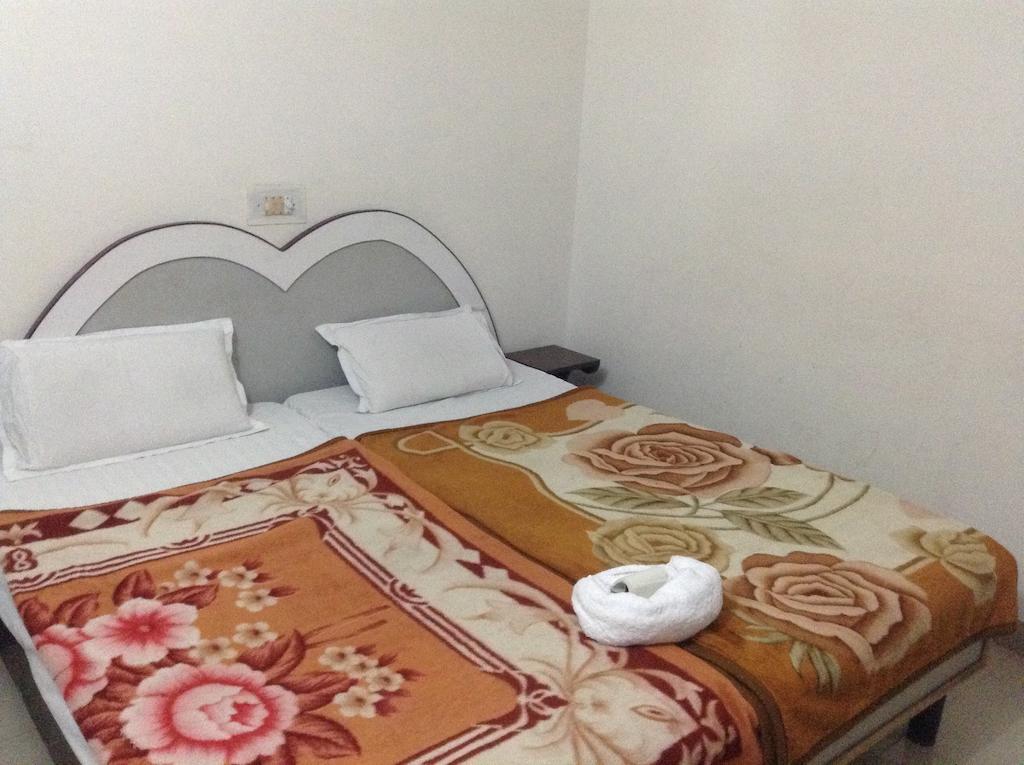 Hotel Safari Agra  Dış mekan fotoğraf
