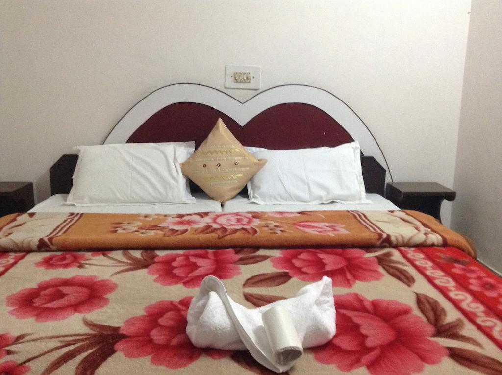 Hotel Safari Agra  Dış mekan fotoğraf