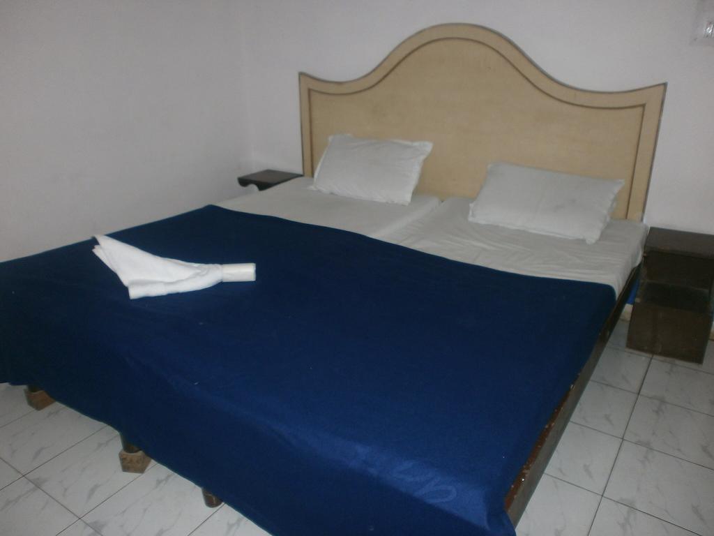 Hotel Safari Agra  Dış mekan fotoğraf