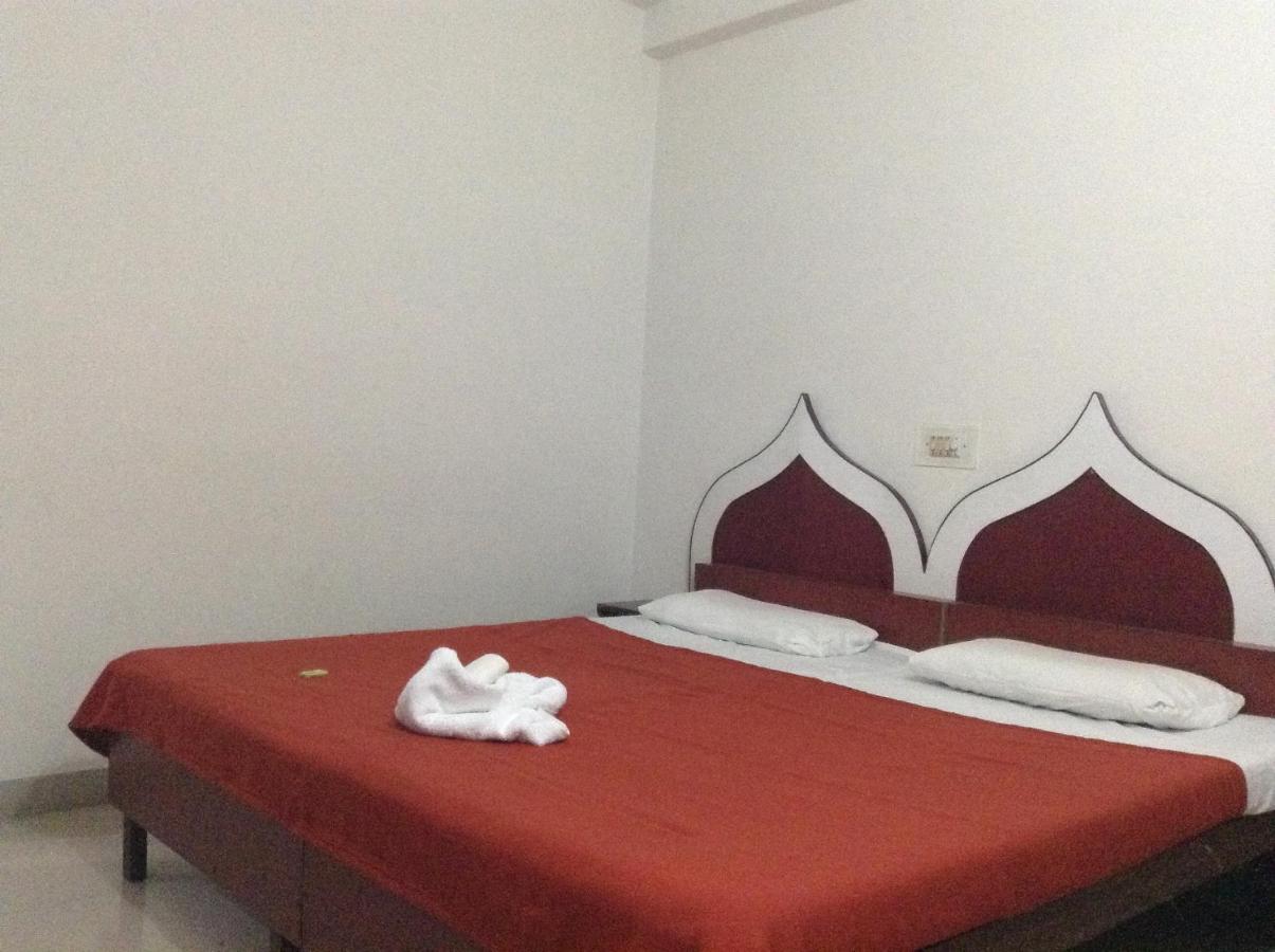 Hotel Safari Agra  Dış mekan fotoğraf
